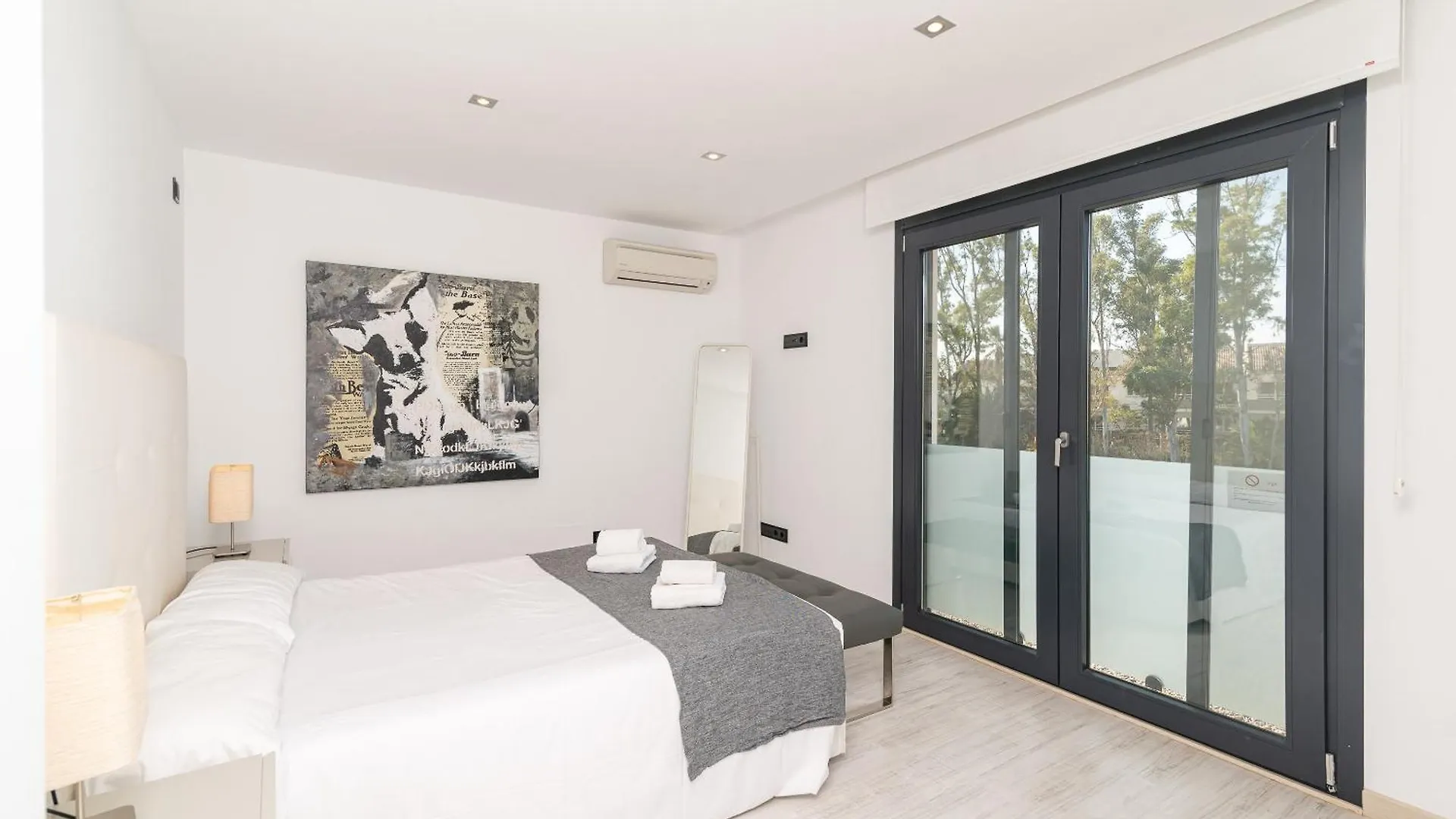 Beach Villa Cosins 1 Mel By Sealand Villas Алькудия
