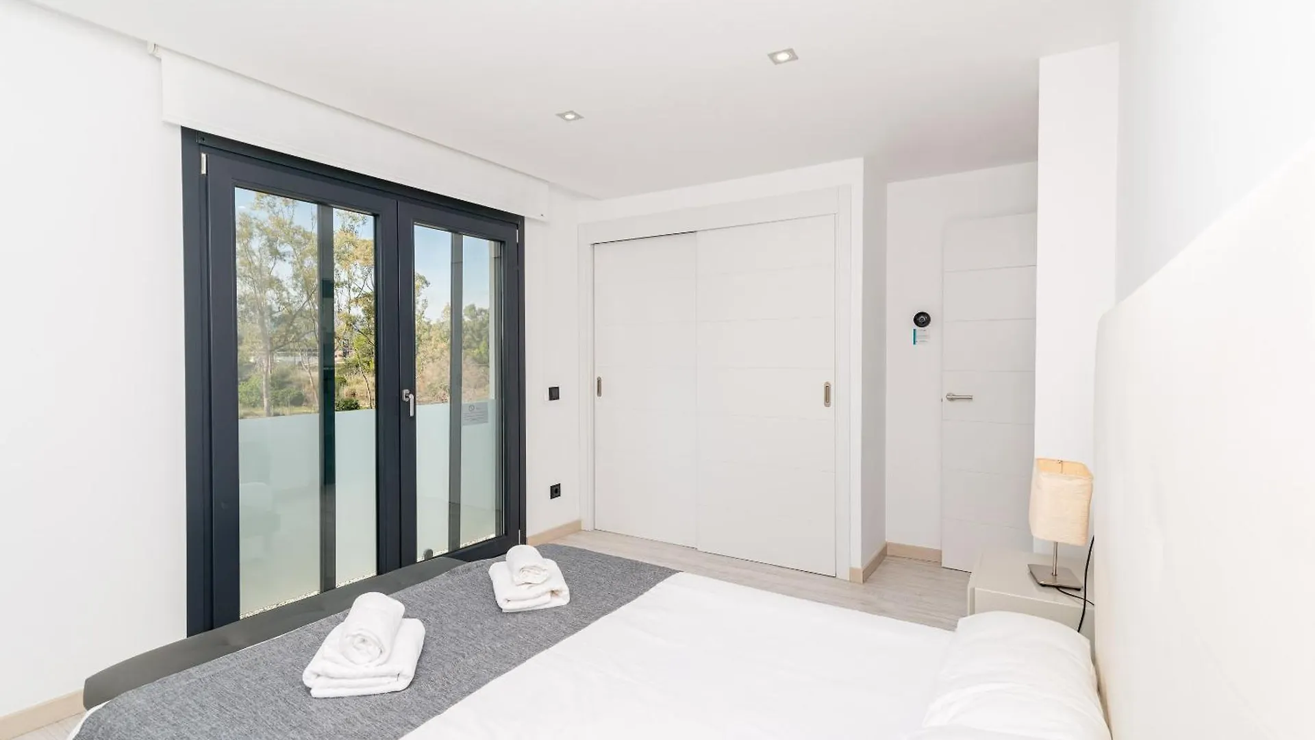 Beach Villa Cosins 1 Mel By Sealand Villas Алькудия