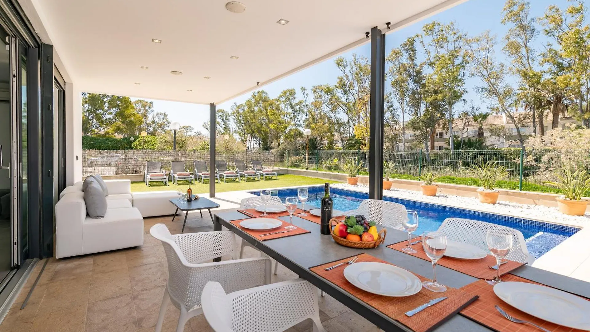 Beach Villa Cosins 1 Mel By Sealand Villas Алькудия
